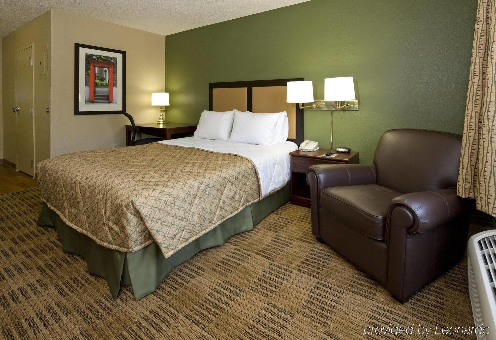 Extended America - Philadelphia - - Swedesford Rd Malvern